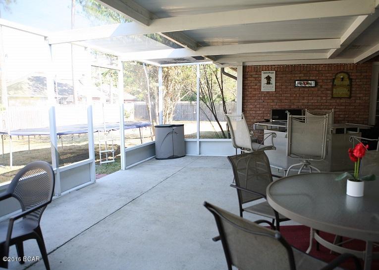 1904 Sutherland Road Lynn Haven, FL 32444 - Photo 18 of 19 Gallery Image 18