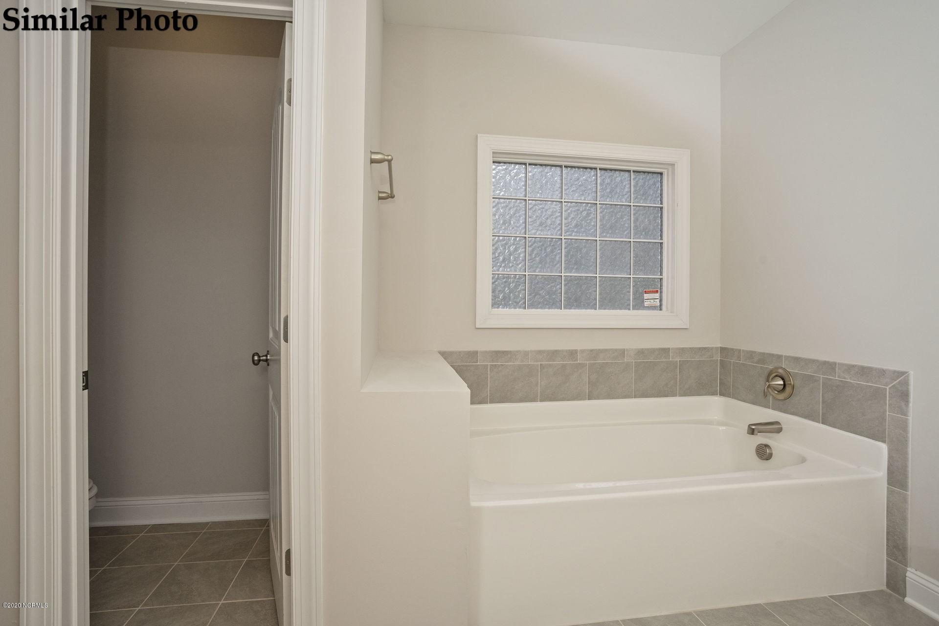 540 Transom Way Holly Ridge, NC 28445 - Photo 20 of 48 015_880_stormy_gale_09oct2019_jwb_09512