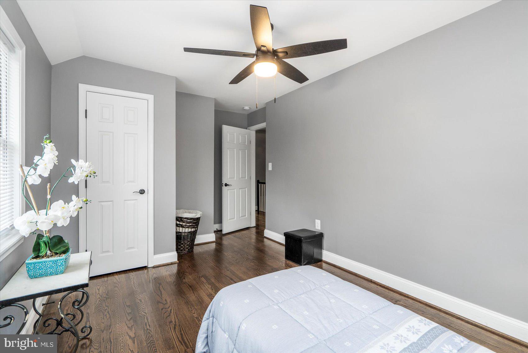 975 North Hill Road Baltimore, MD 21218 - Photo 15 of 42