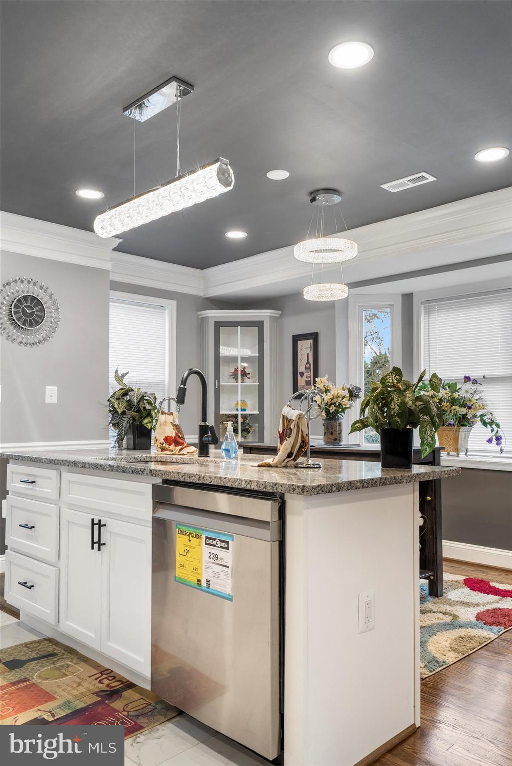 975 North Hill Road Baltimore, MD 21218 - Photo 26 of 42