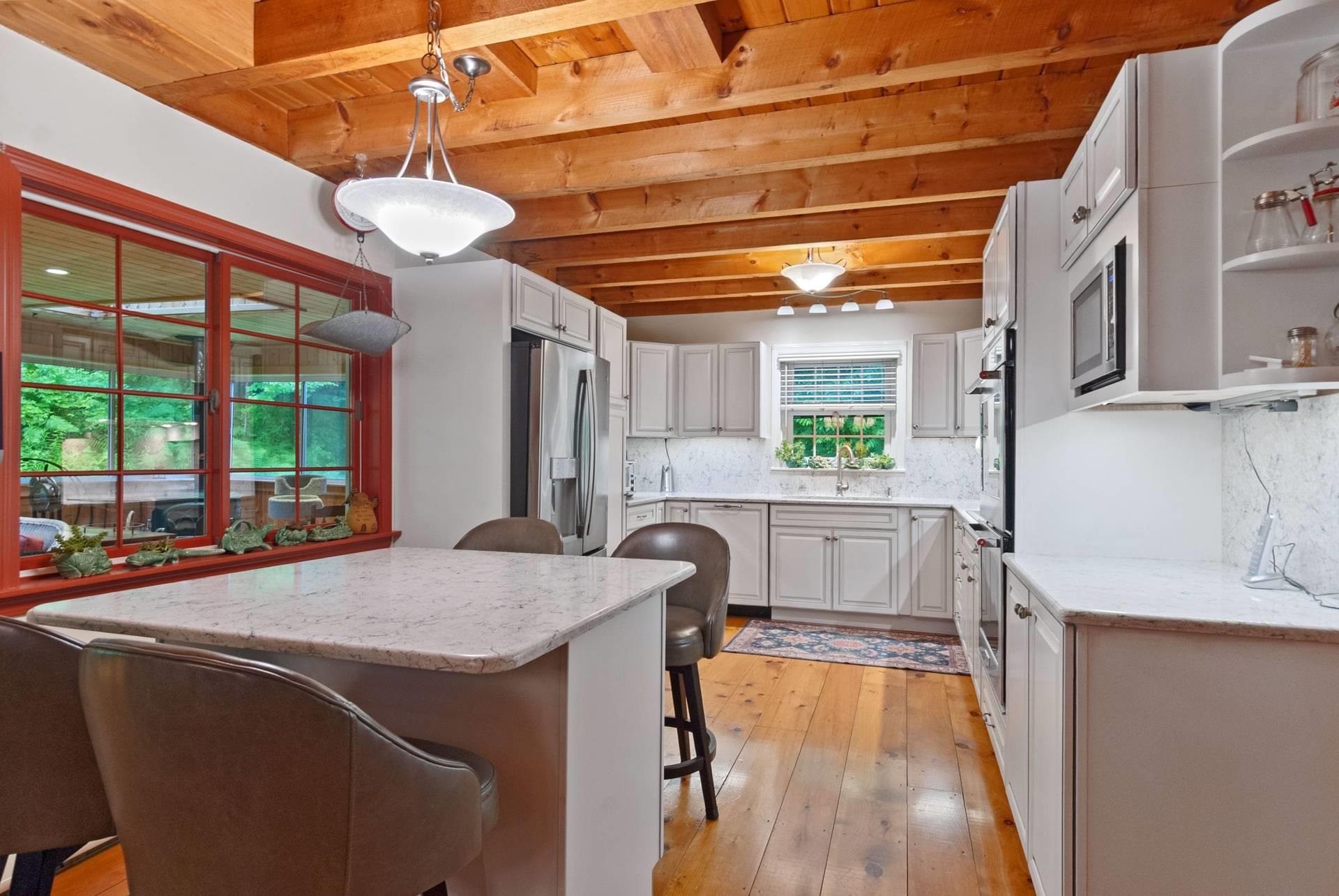 37 Kenyon Road Plainfield, NH 03781 - Photo 2 of 26