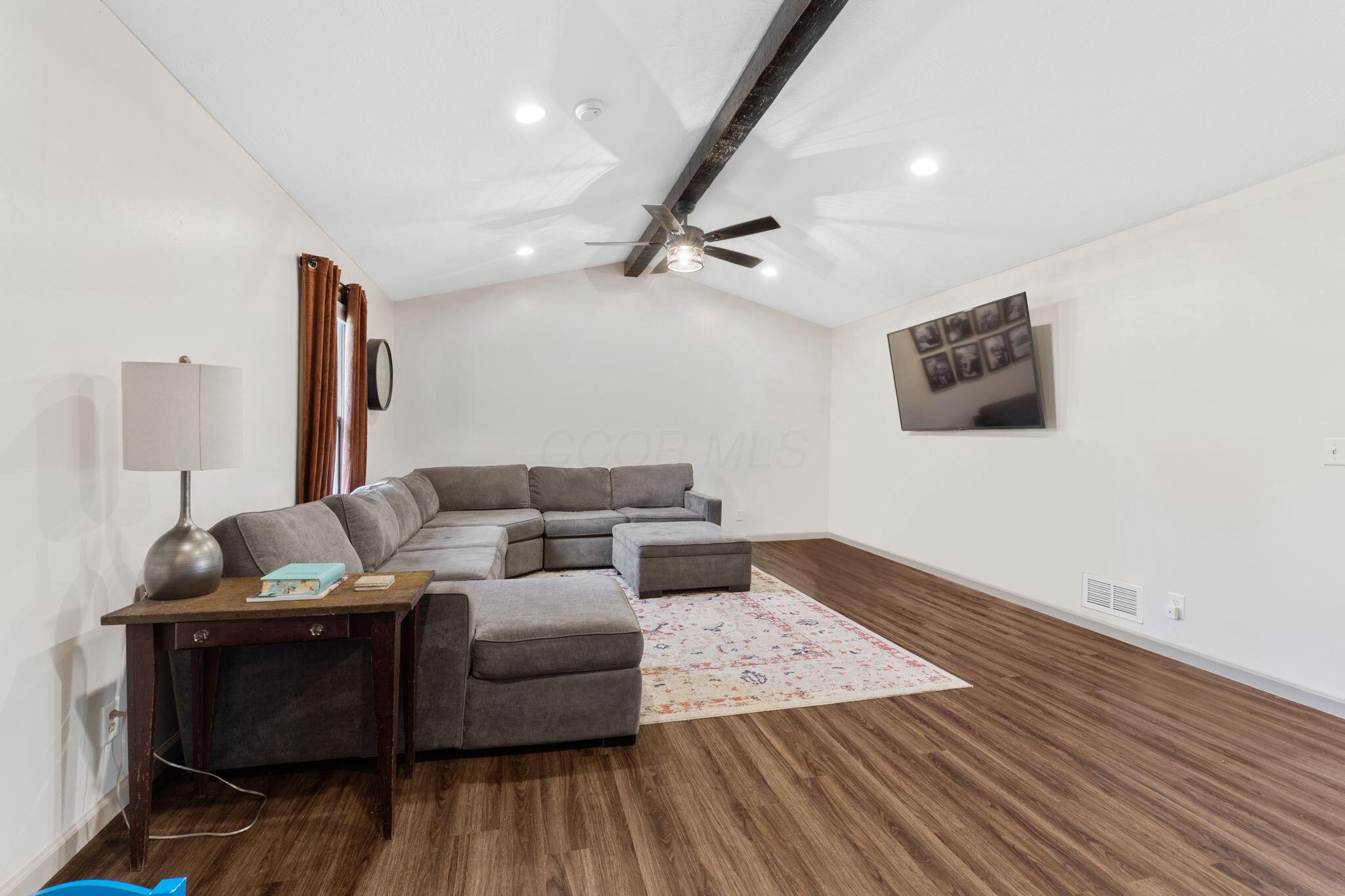 7559 Tucker Road Mount Vernon, OH 43050 - Photo 49 of 84 7559-Tucker-Rd-Interior-2-2