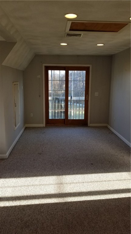 106 Torrey Road South Kingstown, RI 02879 - Photo 5 of 10 Master Bed