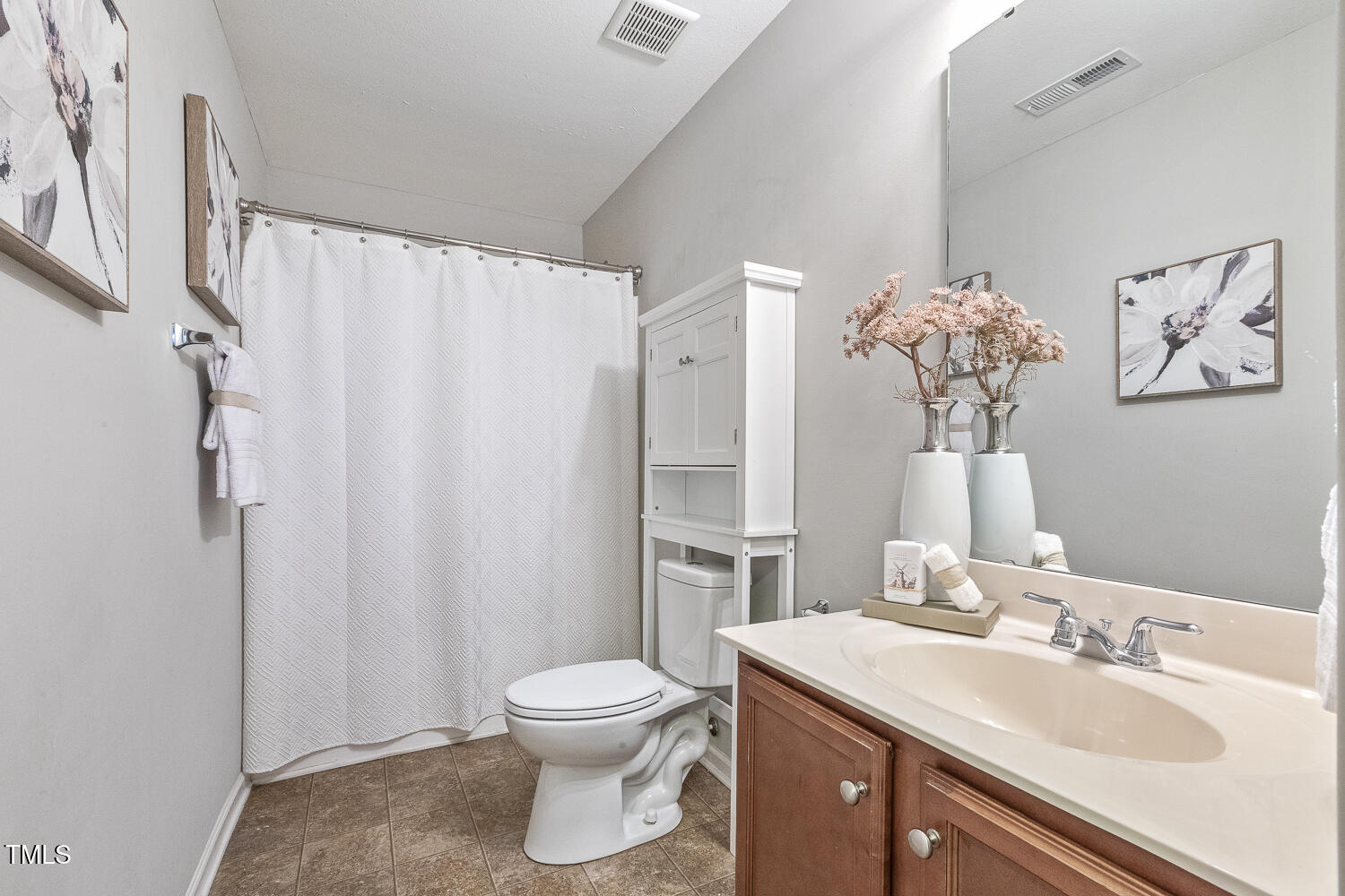 4817 Quarryman Road Raleigh, NC 27610 - Photo 11 of 12 Guest Bath
