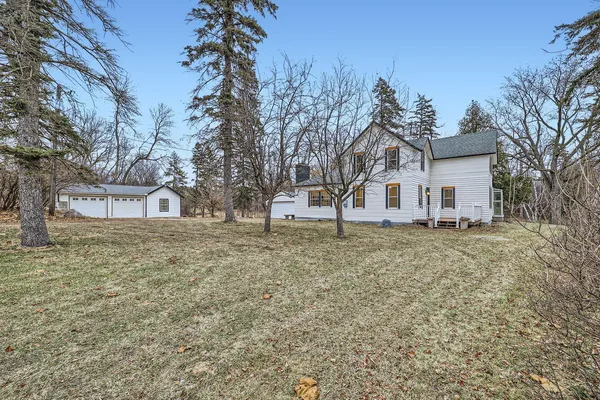 $4,000 | 1300 County Road 6, Orono, MN 55356
