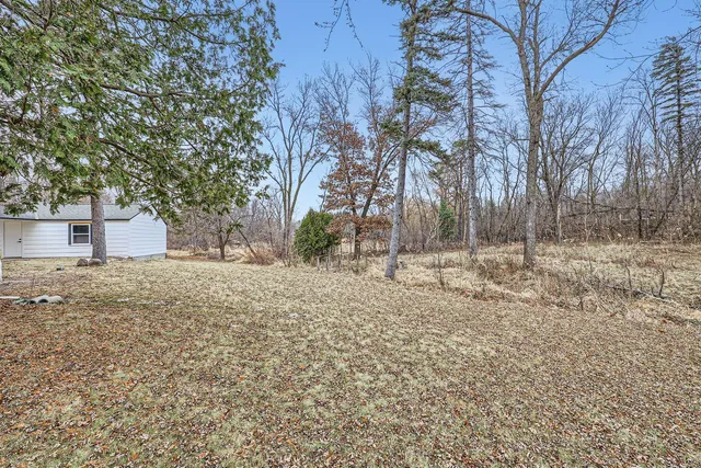 $4,000 | 1300 County Road 6, Orono, MN 55356