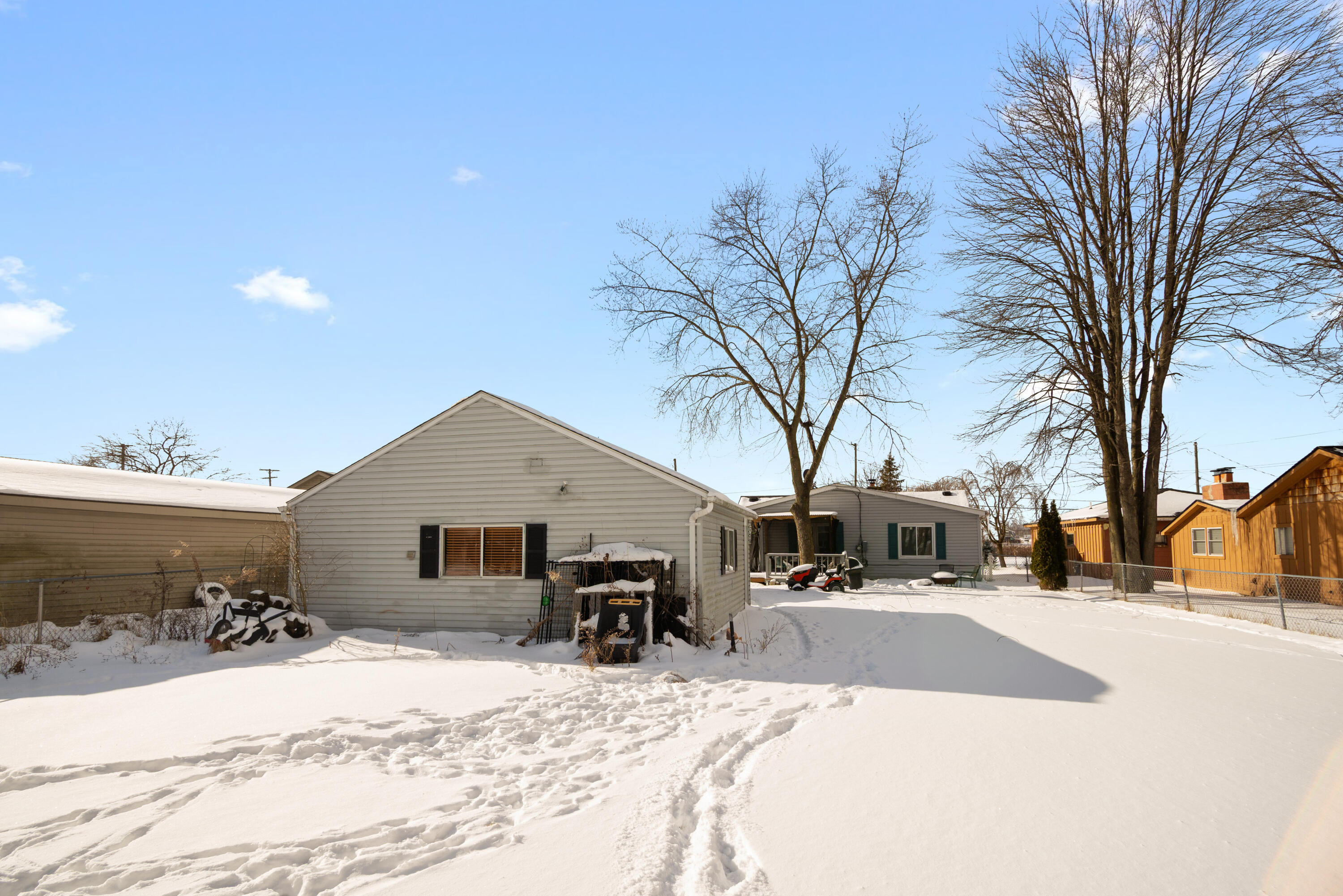 48460 Fuller Road Chesterfield, MI 48051 - Photo 24 of 25 24