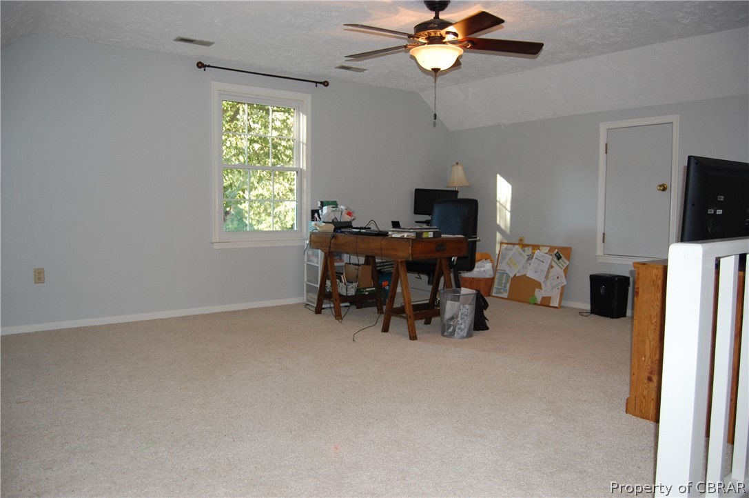 1753 Gloucester Road Gloucester Point, VA 23062 - Photo 25 of 48 Gallery Image 25