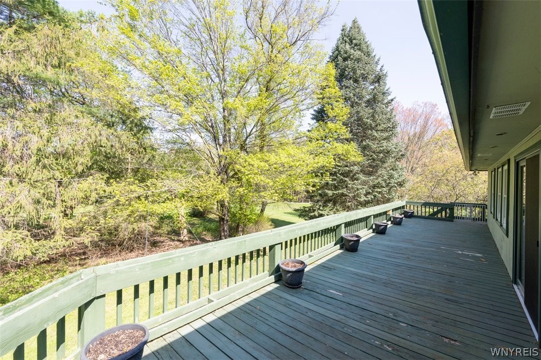 6 South Herrick Road East Aurora, NY 14052 - Photo 17 of 20 Deck