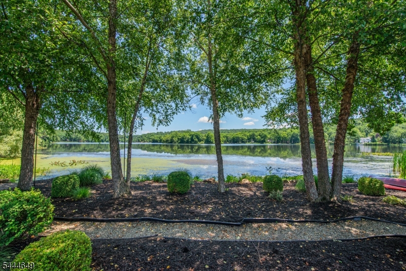10 Indian Trail Road Randolph, NJ 07869 - Photo 9 of 49