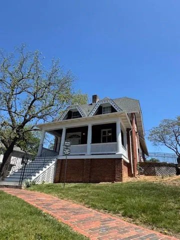 $597,000 | 201 North Market Street, Staunton, VA 24401