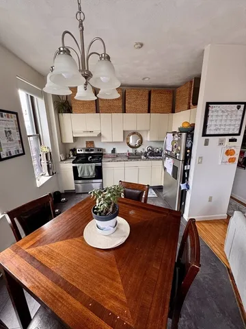 $1,950 | 26 Beacon Street, Unit 4, Chelsea, MA 02150