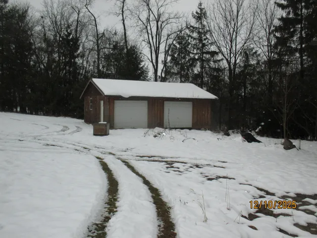 $289,900 | 9500 Gilbert Road, Pittsford, MI 49271