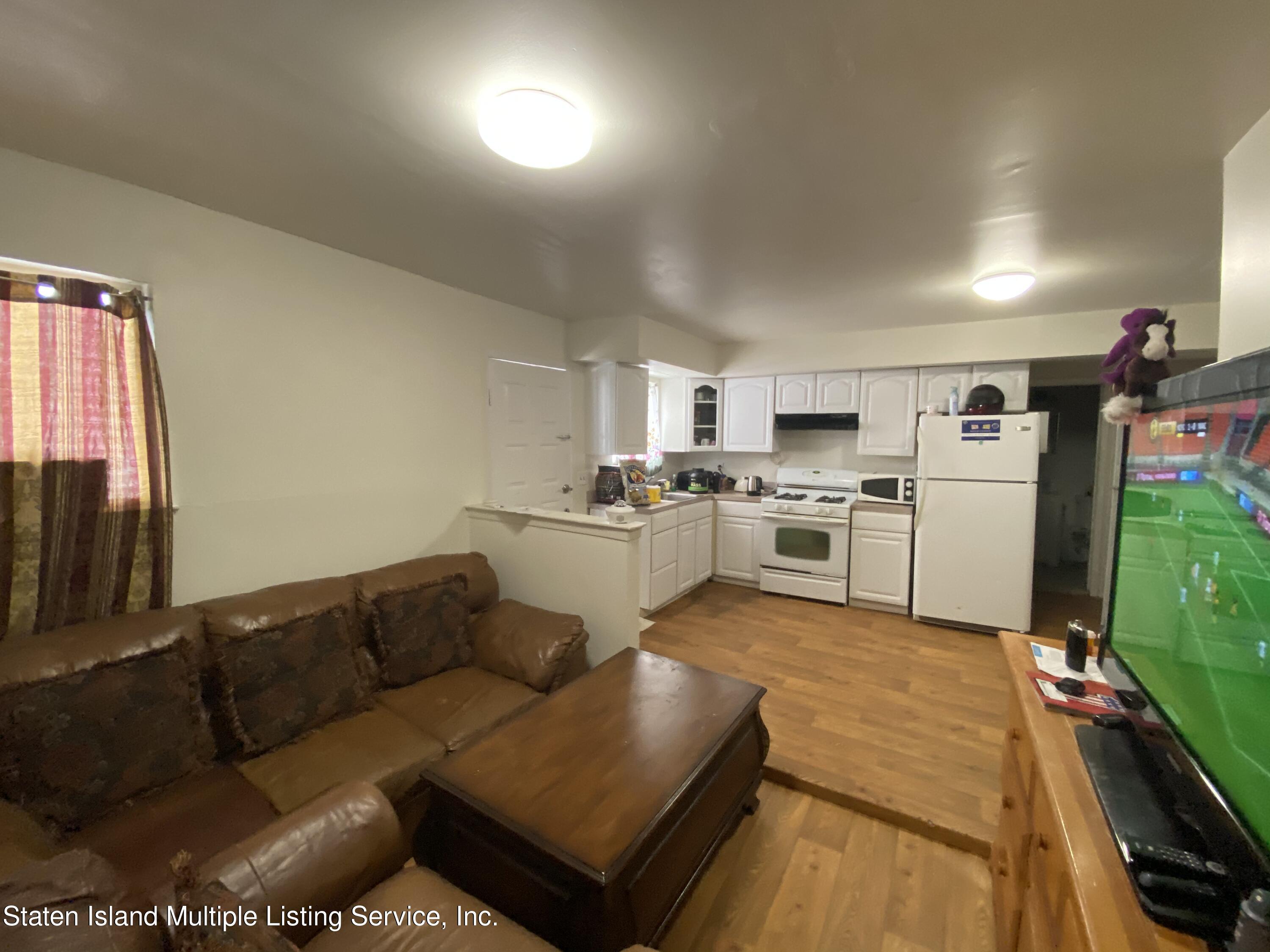 23 Ebey Lane Staten Island, NY 10312 - Photo 39 of 58 D697F56C-BEB3-43EB-9499-DA8B12FECA7B