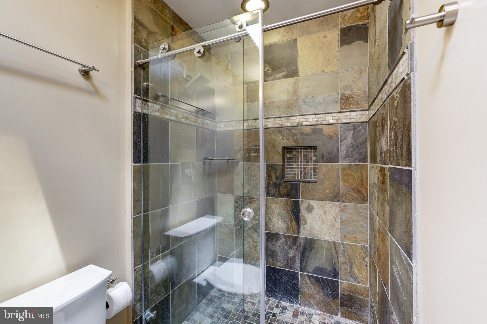 1407 Aldenham Lane Reston, VA 20190 - Photo 34 of 56 Custom shower