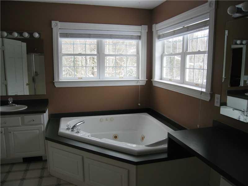 48 Pitcher Road Belfast, ME 04915 - Photo 8 of 18 Master Bath/Spa.