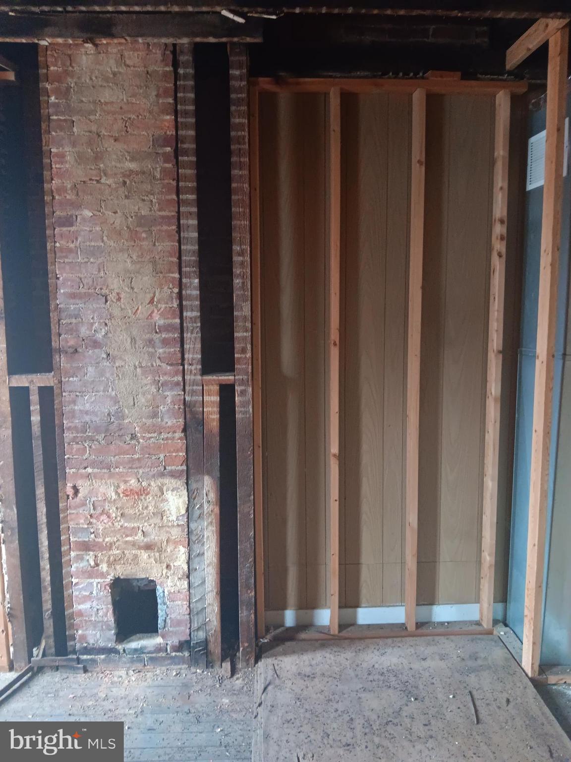 1008 East Biddle Street Baltimore, MD 21202 - Photo 5 of 12