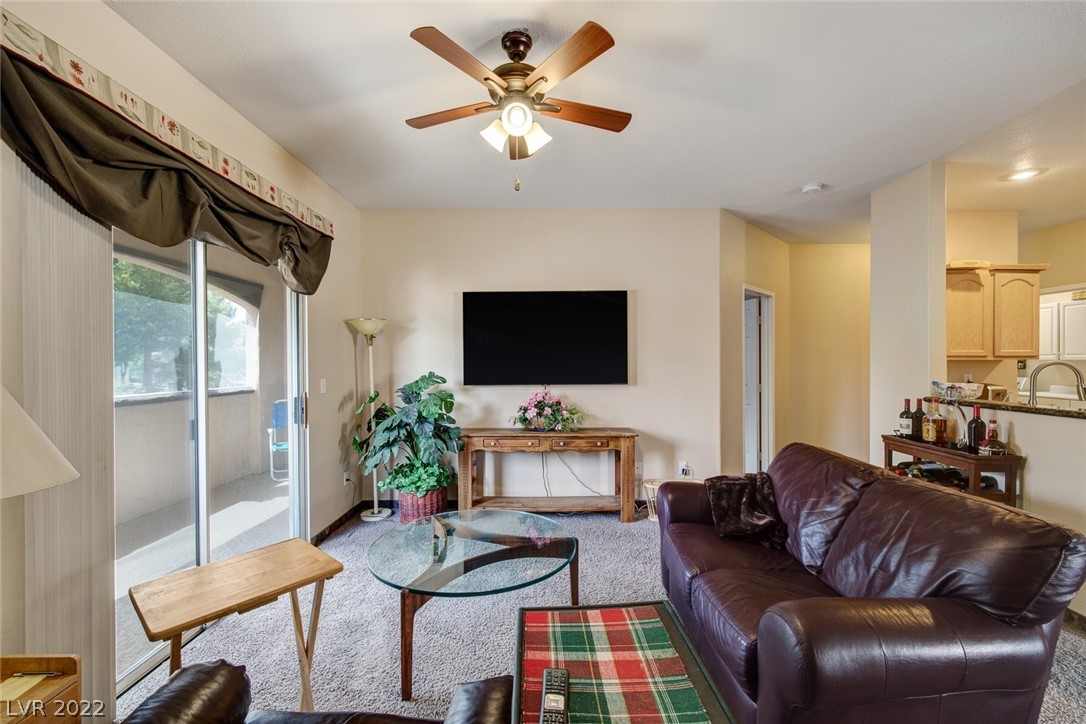 2050 West Warm Springs Road, Unit 822 Henderson, NV 89014 - Photo 14 of 34 Gallery Image 14