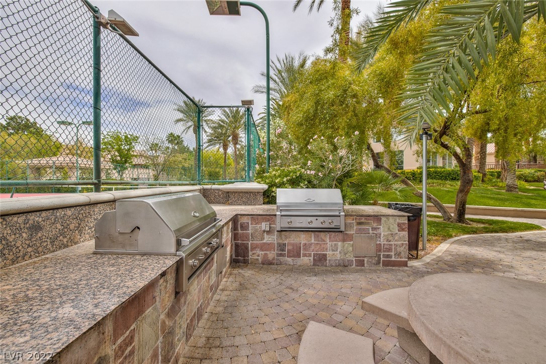 2050 West Warm Springs Road, Unit 822 Henderson, NV 89014 - Photo 32 of 34 Gallery Image 32