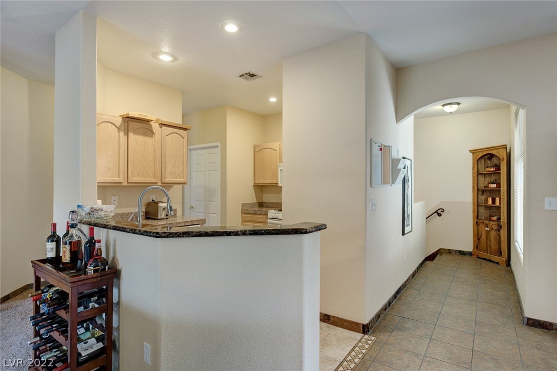 2050 West Warm Springs Road, Unit 822 Henderson, NV 89014 - Photo 6 of 34 Gallery Image 6