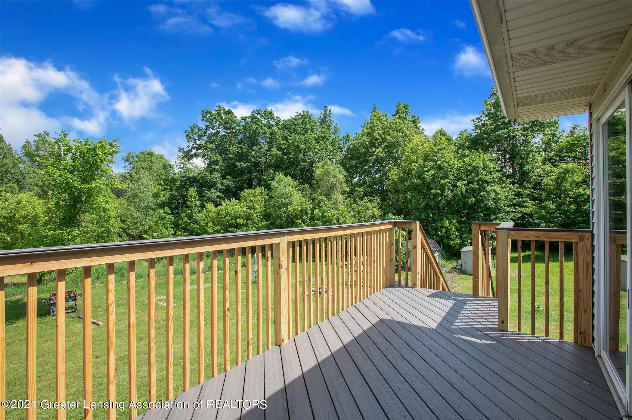 9471 Wilson Road Eaton Rapids, MI 48827 - Photo 7 of 28 9471 Wilson Rd-Windowstill Real Estate P