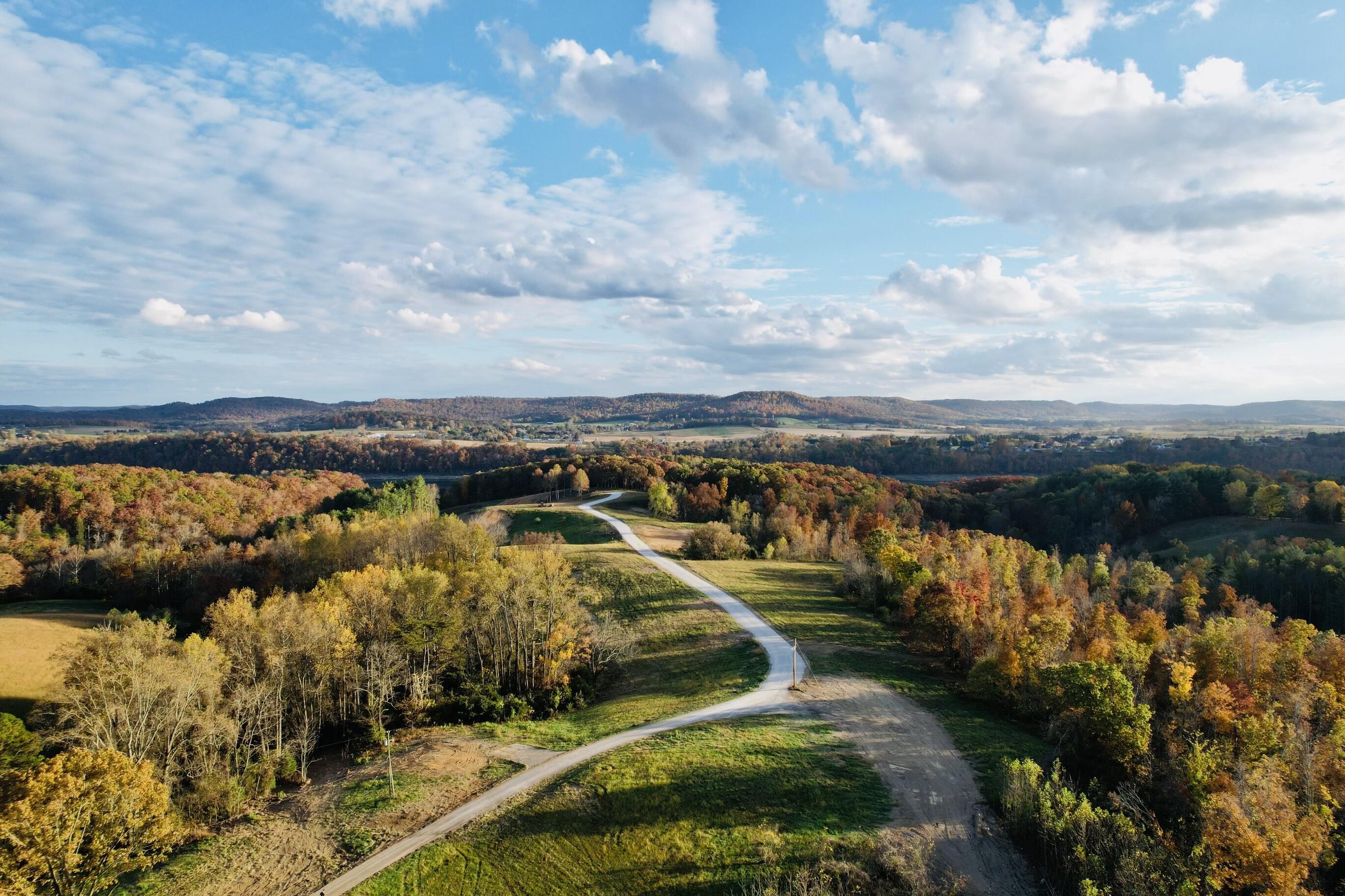 10 Newell Road Somerset, KY 42503 - Photo 1 of 37 dji_fly_20241030_174144_294_173032523766