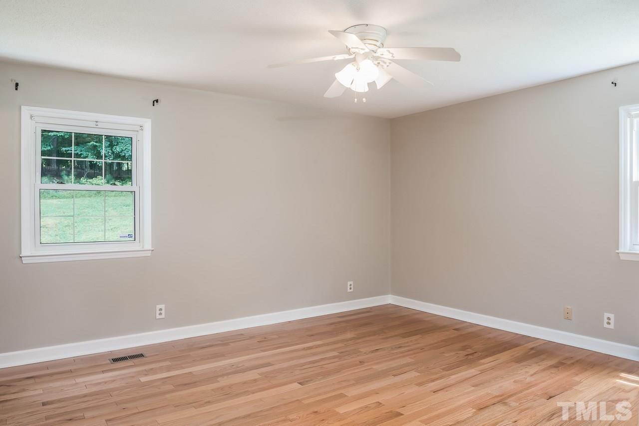 3208 Sparger Road Durham, NC 27705 - Photo 8 of 25 Gallery Image 8