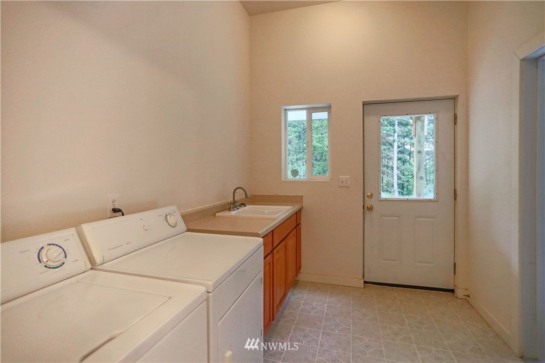 1771 Bunker Creek Road Chehalis, WA 98532 - Photo 7 of 29 Gallery Image 7