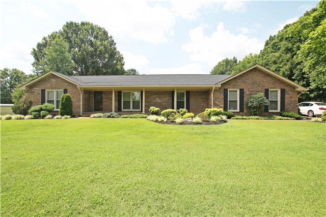 119 Sam Davis Drive Springfield, TN 37172 - Photo 1 of 19 Gallery Image 1