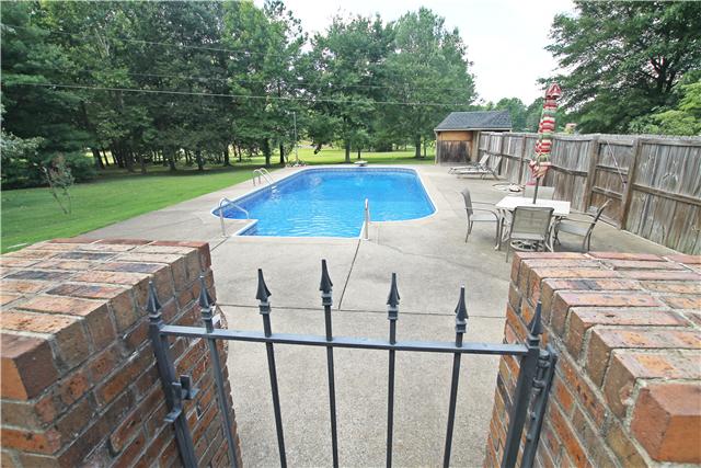 119 Sam Davis Drive Springfield, TN 37172 - Photo 16 of 19 Gallery Image 16