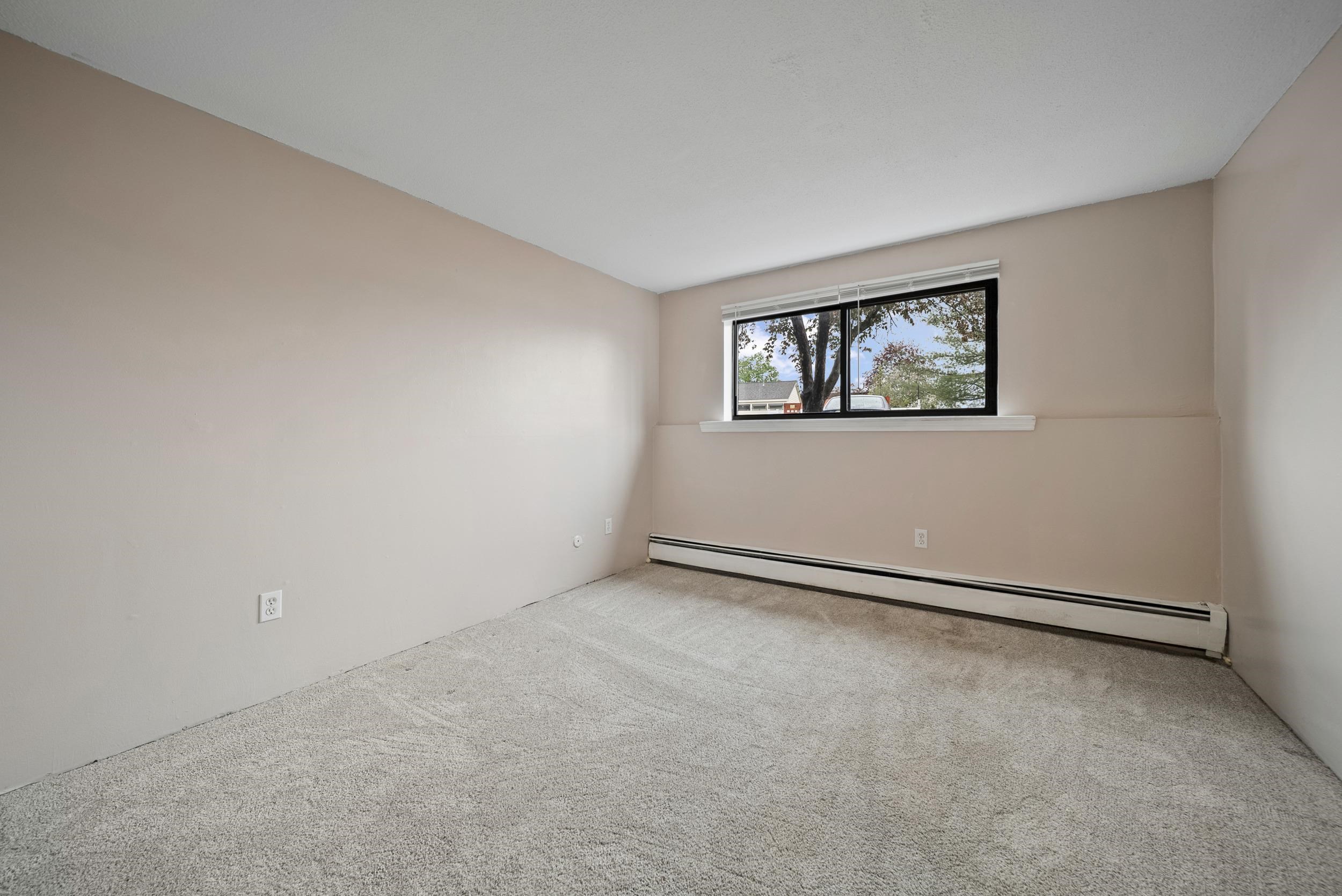 11 Tiffany Road, Unit 3 Salem, NH 03079 - Photo 16 of 28