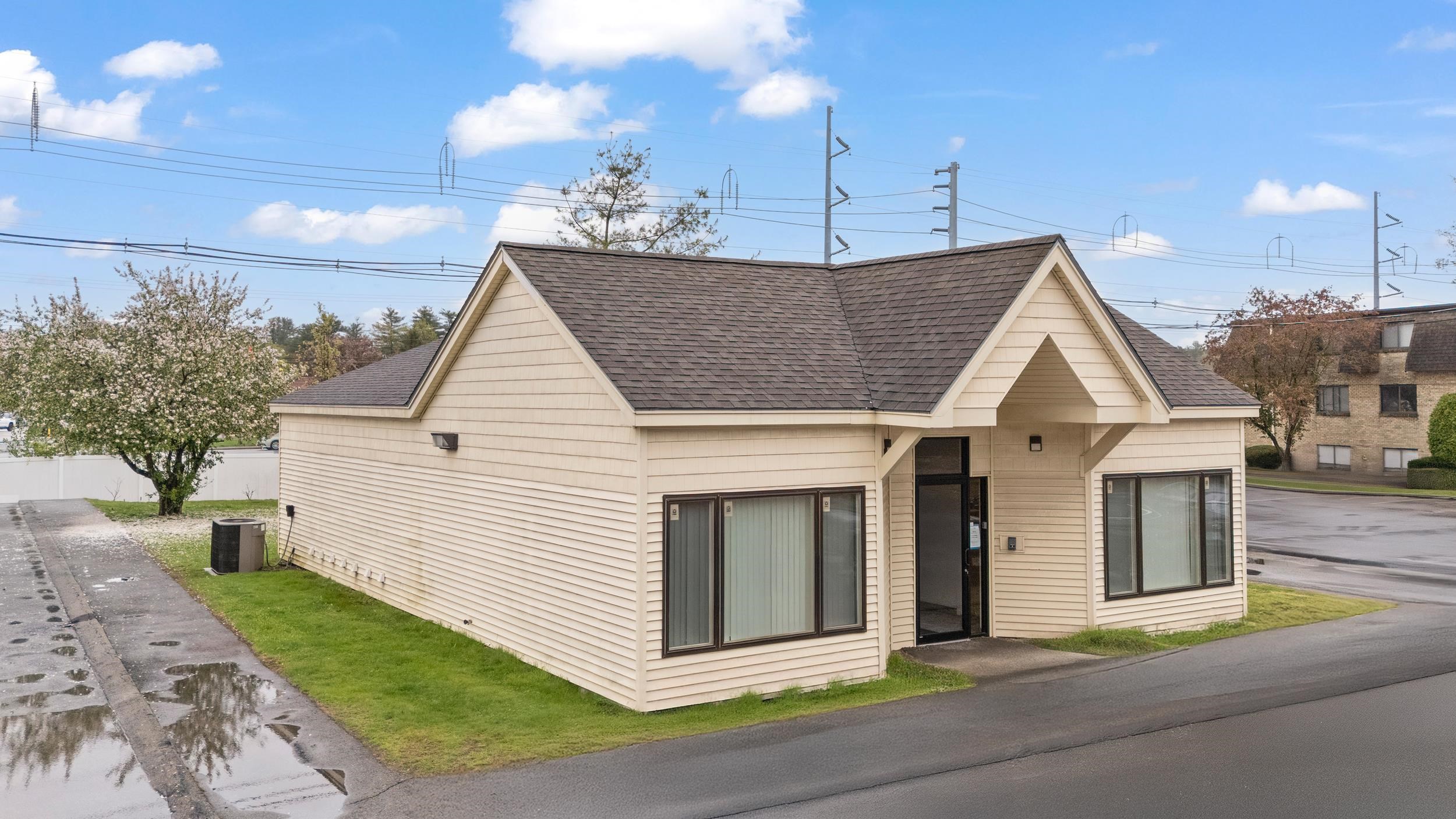 11 Tiffany Road, Unit 3 Salem, NH 03079 - Photo 19 of 28