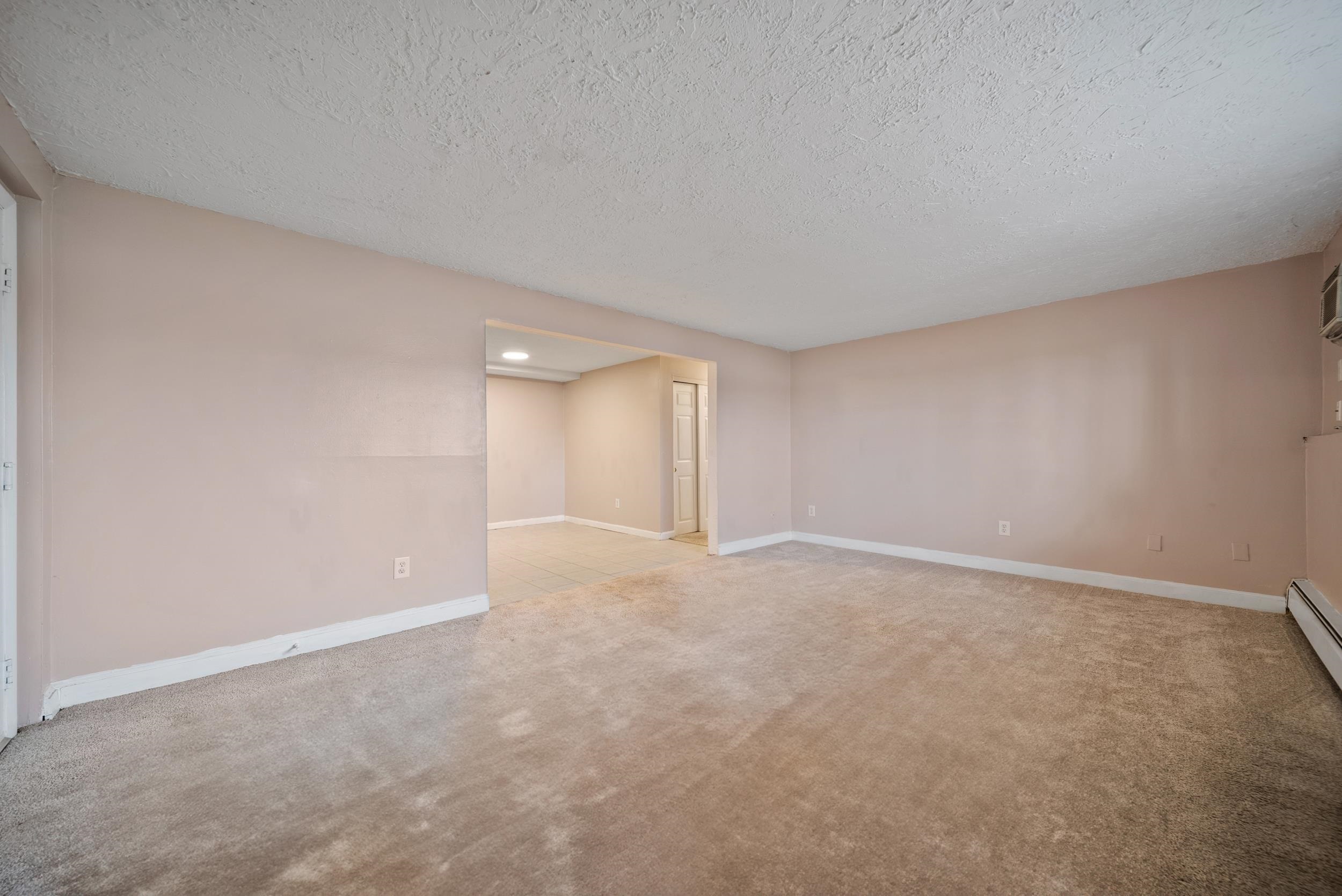 11 Tiffany Road, Unit 3 Salem, NH 03079 - Photo 6 of 28