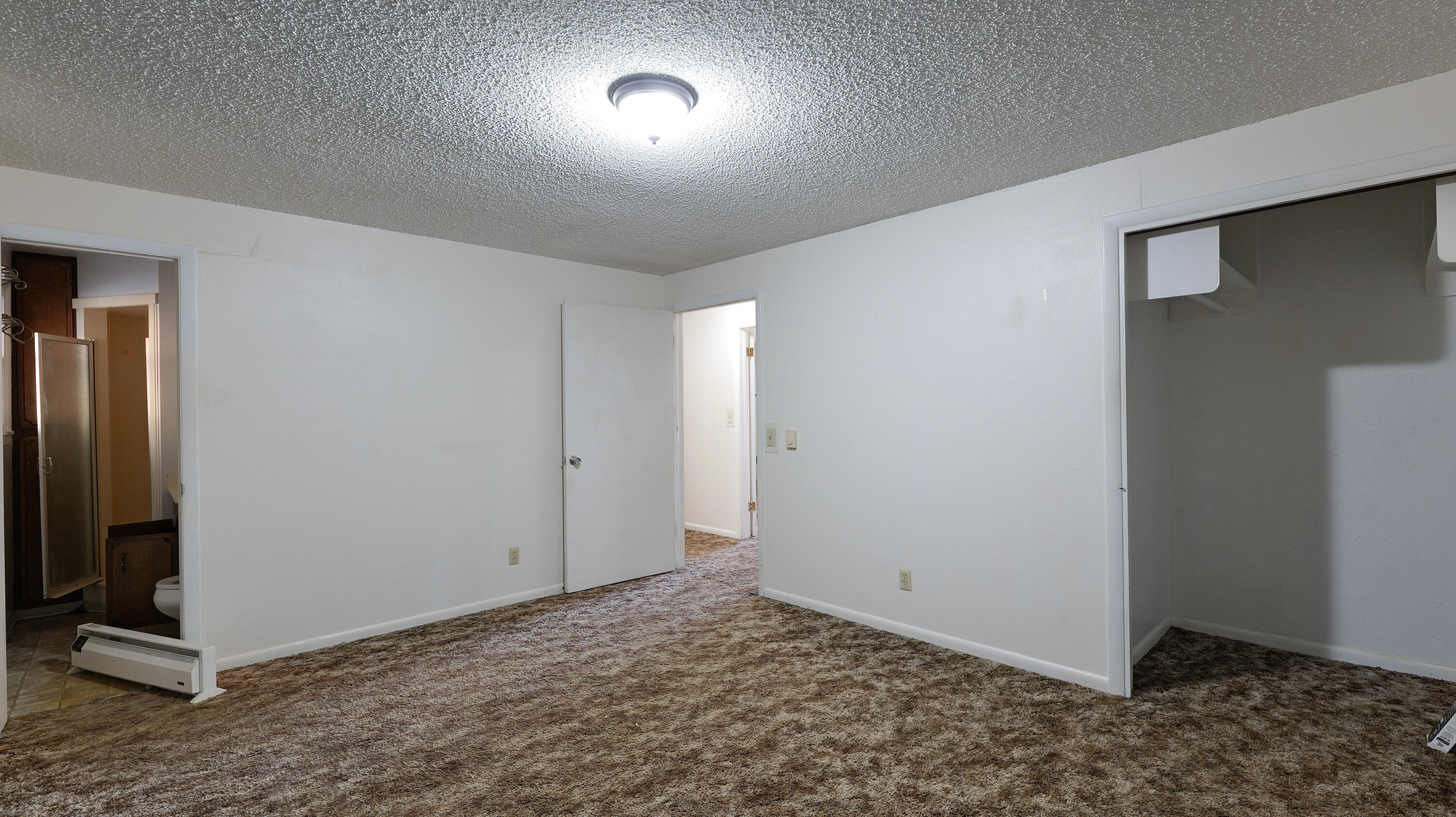 801 Old Ferry Road Shady Cove, OR 97539 - Photo 16 of 24 Primary Bedroom