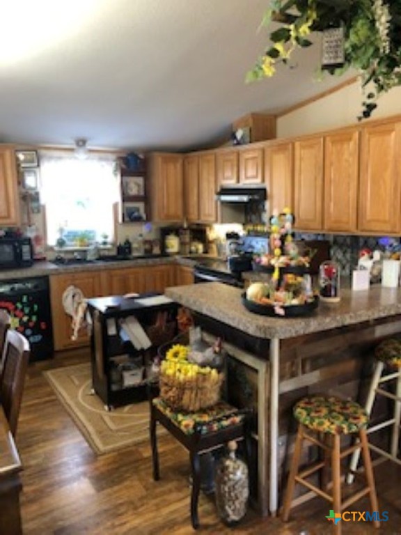 1188 Haeckerville Road Cibolo, TX 78108 - Photo 7 of 15 a kitchen filled with a stove a sink and a refrigerator