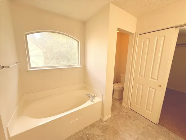 $2,350 | 2009 Mimosa Cove, Round Rock, TX 78664