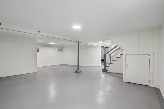 a view of empty room