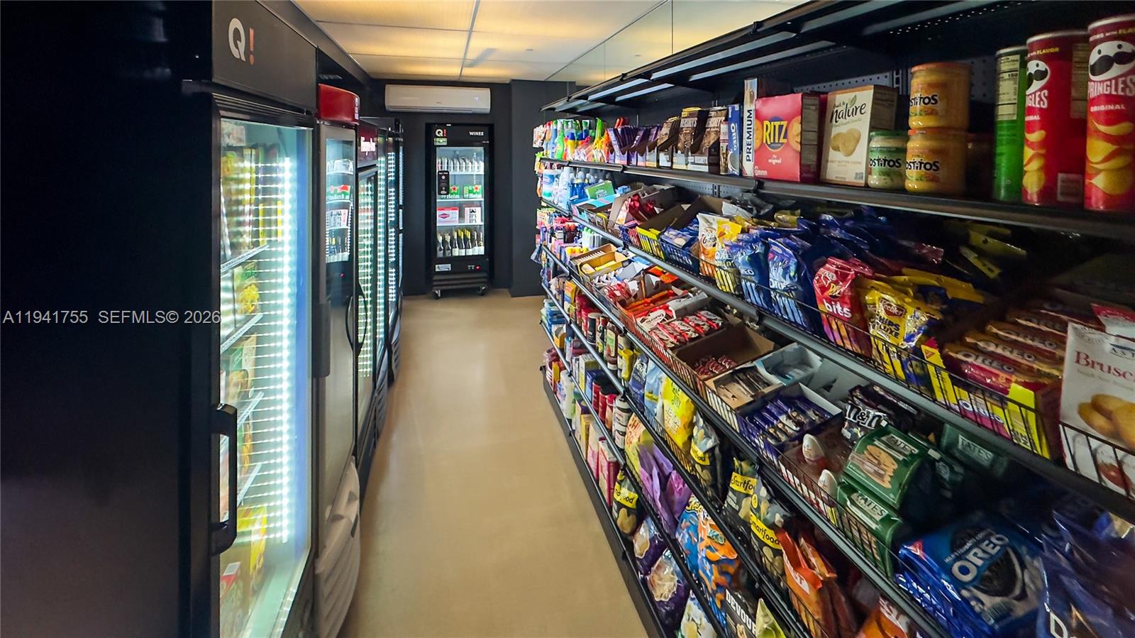 55 Southeast 6th Street, Unit 1202 Miami, FL 33131 - Photo 37 of 45 a view of an outdoor space