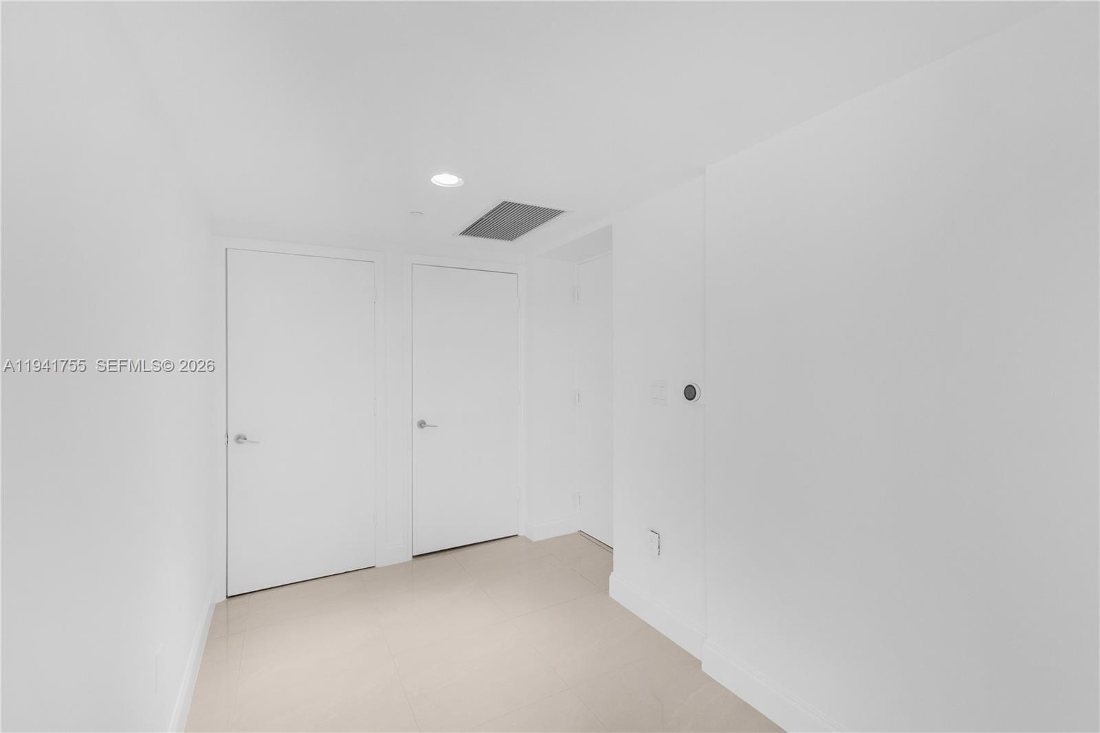 55 Southeast 6th Street, Unit 1202 Miami, FL 33131 - Photo 5 of 45 a view of an empty room