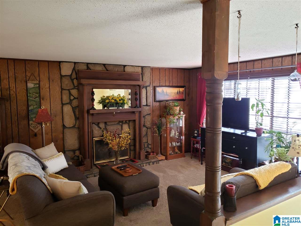 1012 Brian Drive Leeds, AL 35094 - Photo 3 of 38