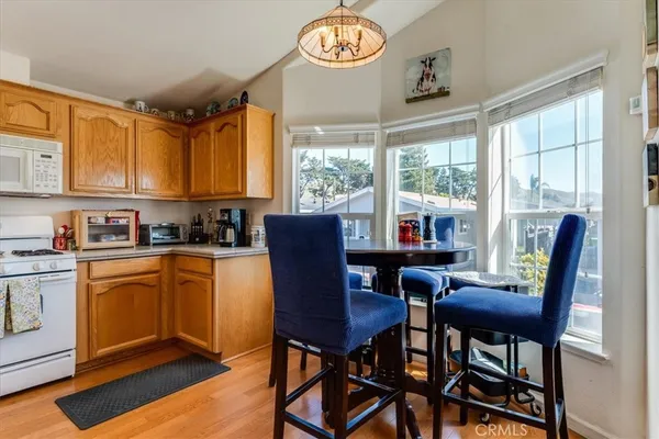 $383,900 | 3395 South Higuera Street, Unit 4, San Luis Obispo, CA 93401