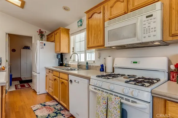 $383,900 | 3395 South Higuera Street, Unit 4, San Luis Obispo, CA 93401
