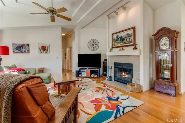 $383,900 | 3395 South Higuera Street, Unit 4, San Luis Obispo, CA 93401