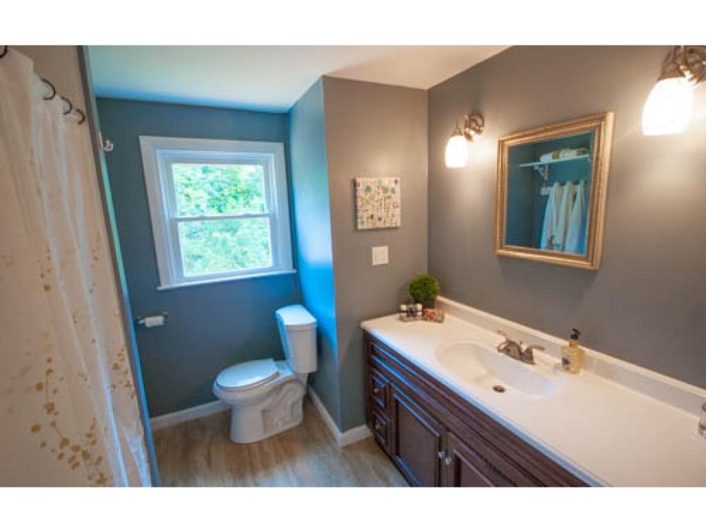 20 Strafford Road Dover, NH 03820 - Photo 17 of 29 Gallery Image 17