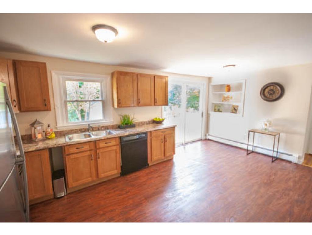 20 Strafford Road Dover, NH 03820 - Photo 5 of 29 Gallery Image 5