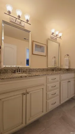 $525,000 | 5125 Primrose Court, Newburgh, IN 47630