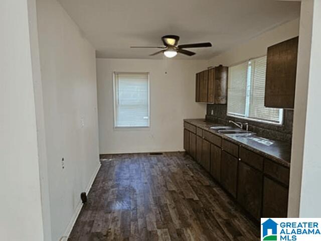 654 Maple Street Fairfield, AL 35064 - Photo 4 of 12 Gallery Image 4
