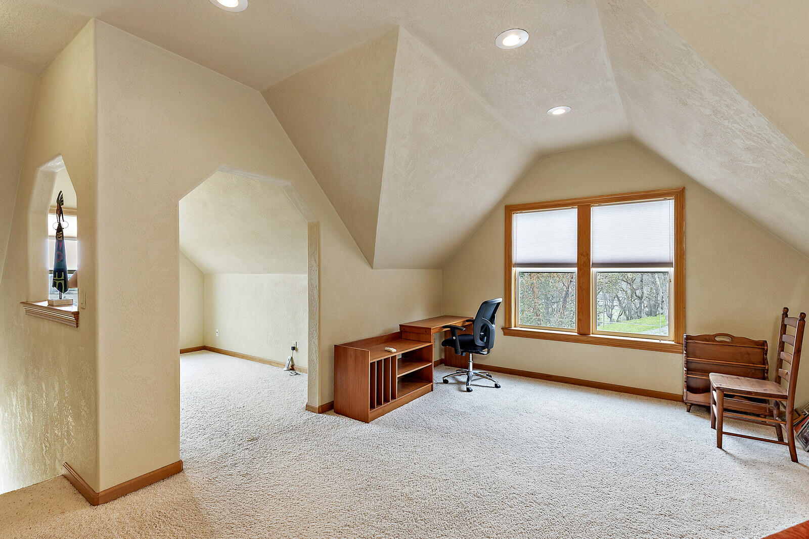 3565 Livingston Road Central Point, OR 97502 - Photo 33 of 47 34