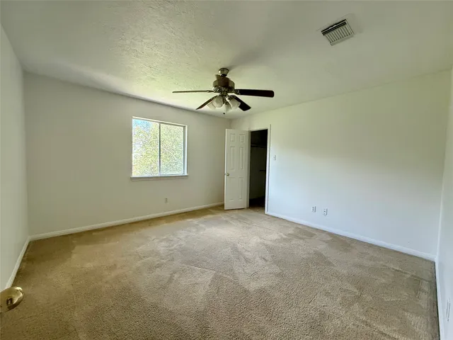 $329,900 | 805 North Belle Drive, Angleton, TX 77515