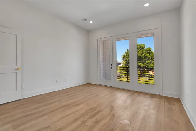 $2,600 | 3628 Amos Street, Houston, TX 77021